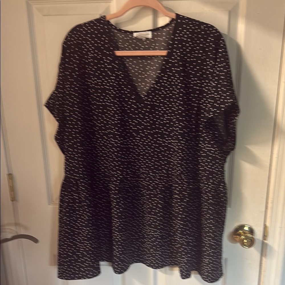 Chic Soul Black and White Blouse